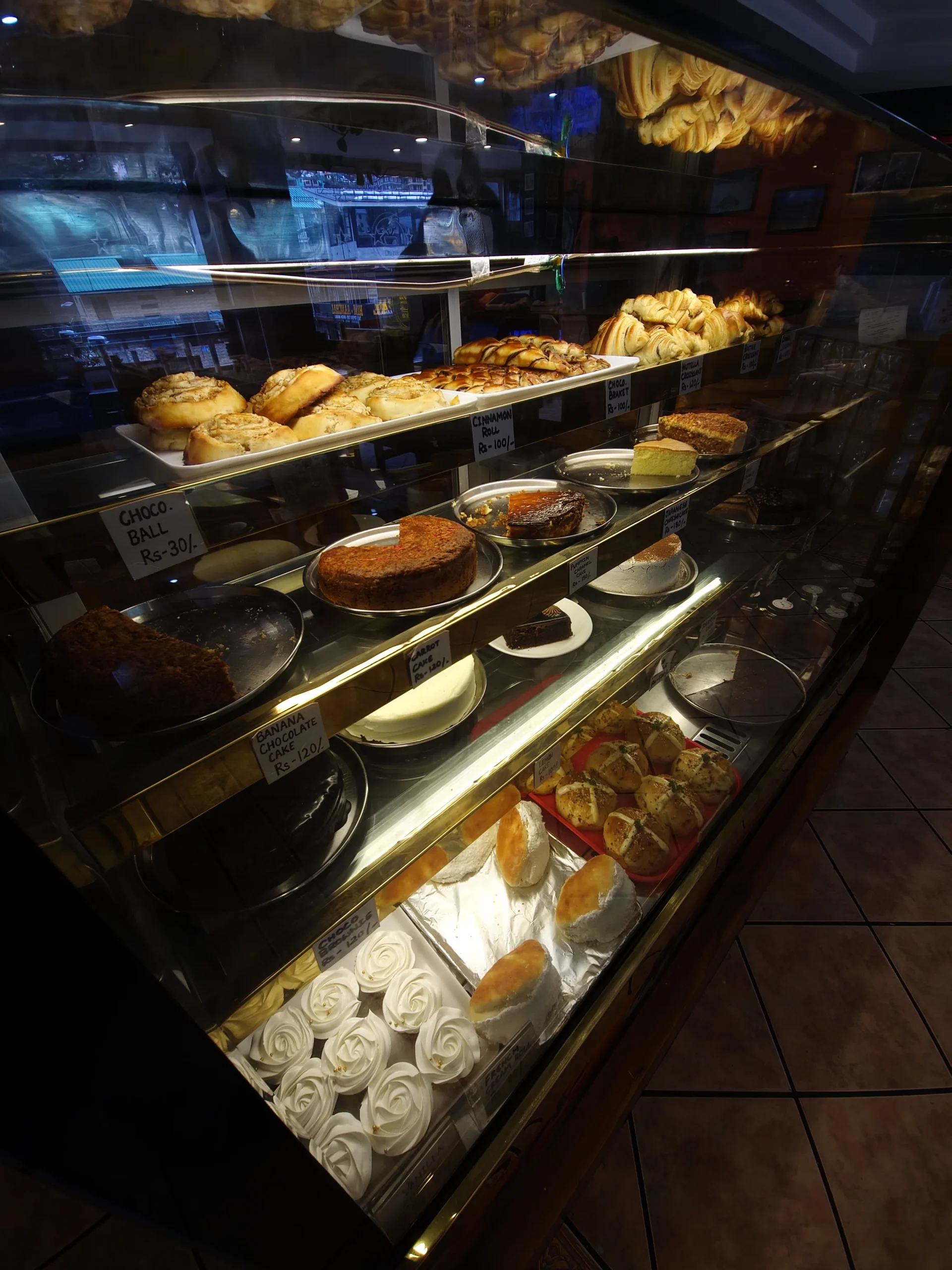 Hands kneading dough